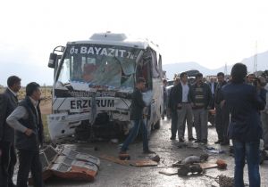 Erzurum'a getirirken kaza geçirdiler